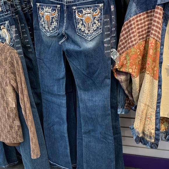 Grace in LA Women's Blue Jeans with Bull Skull Embroidery - Picture 2 of 3